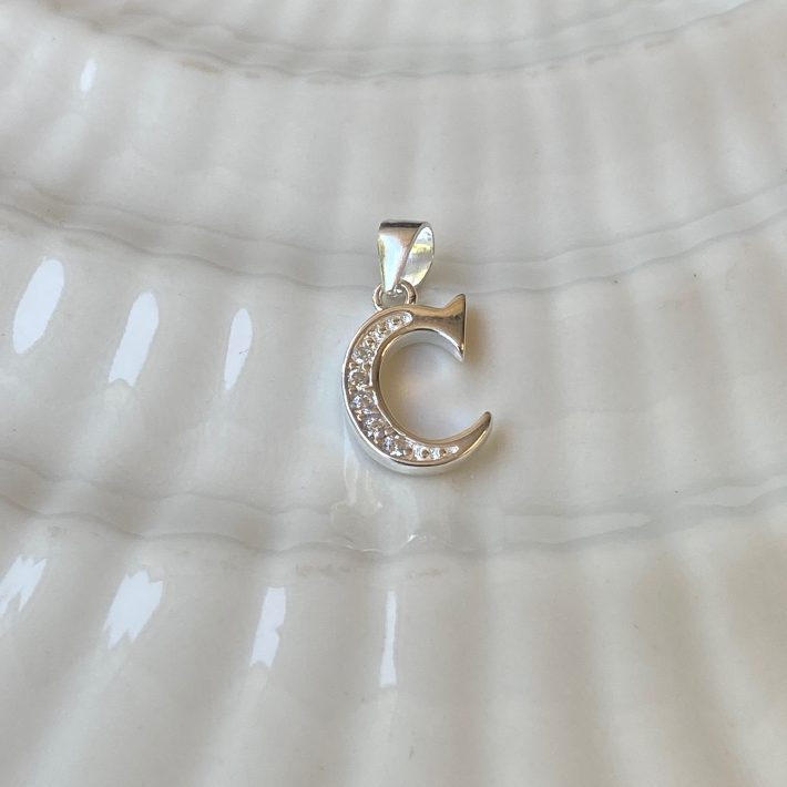 LETRA C MICROCIRCONES BLANCOS